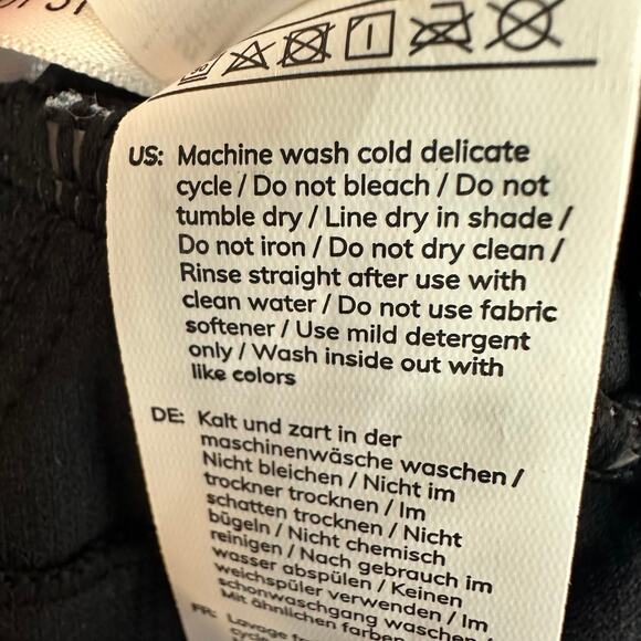 NWT Cupshe Womens Crossback Ruched One Piece Black/Teal Bathing Swimsuit Small - Picture 11 of 11